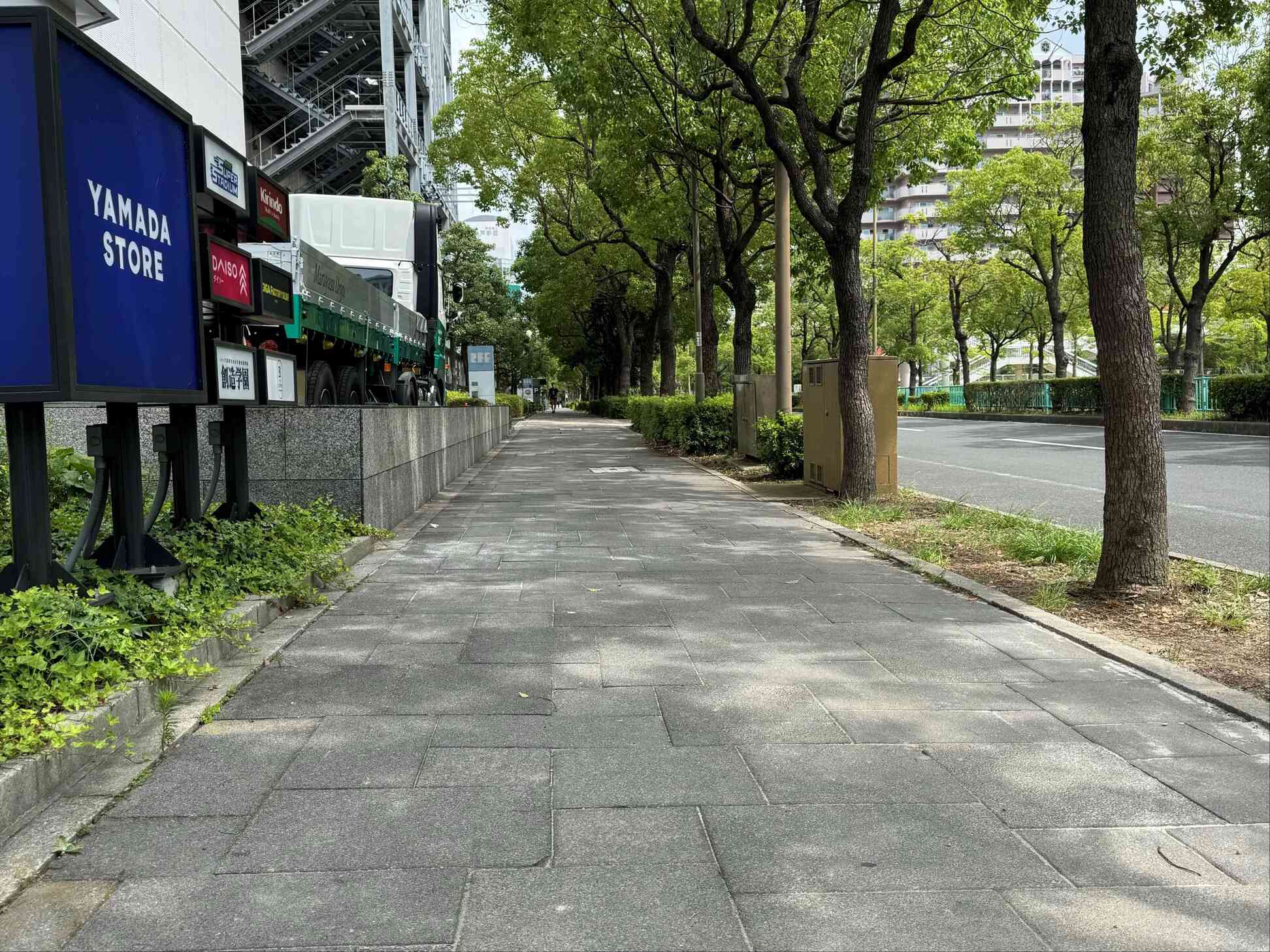 六甲アイランド歩道の補修が完了しました